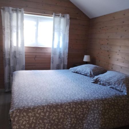 Hedoniste 1 Villa Herpy-l'Arlesienne Bagian luar foto