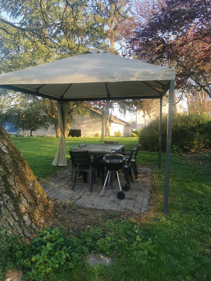 Hedoniste 1 Villa Herpy-l'Arlesienne Bagian luar foto