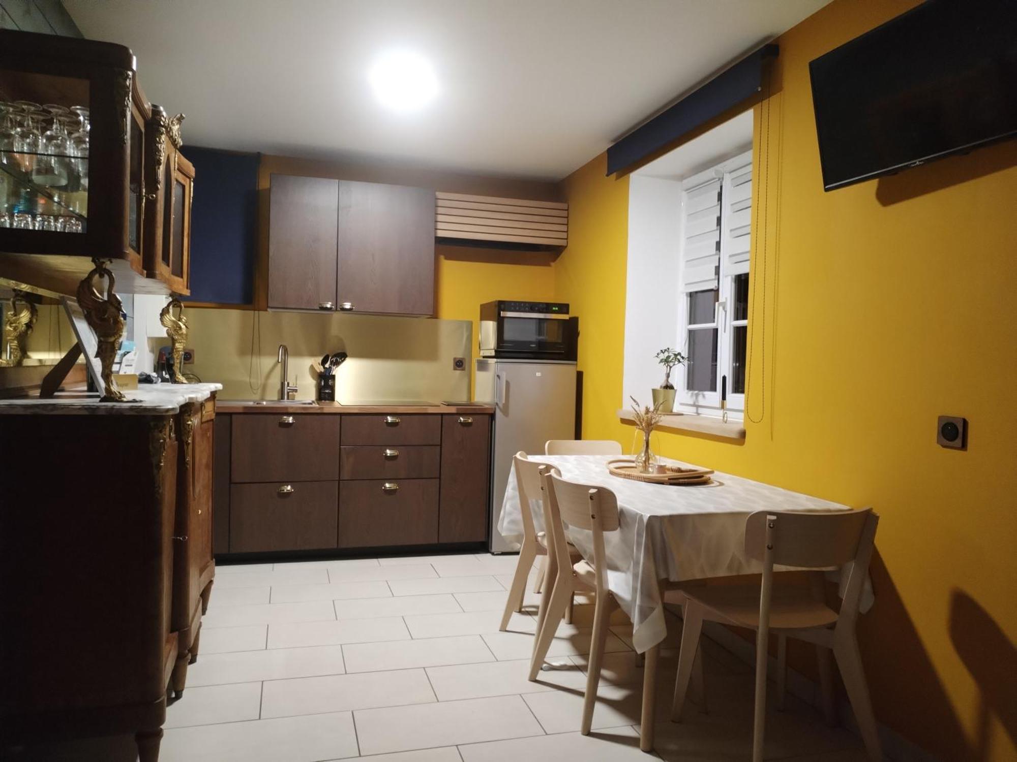 Hedoniste 1 Villa Herpy-l'Arlesienne Bagian luar foto