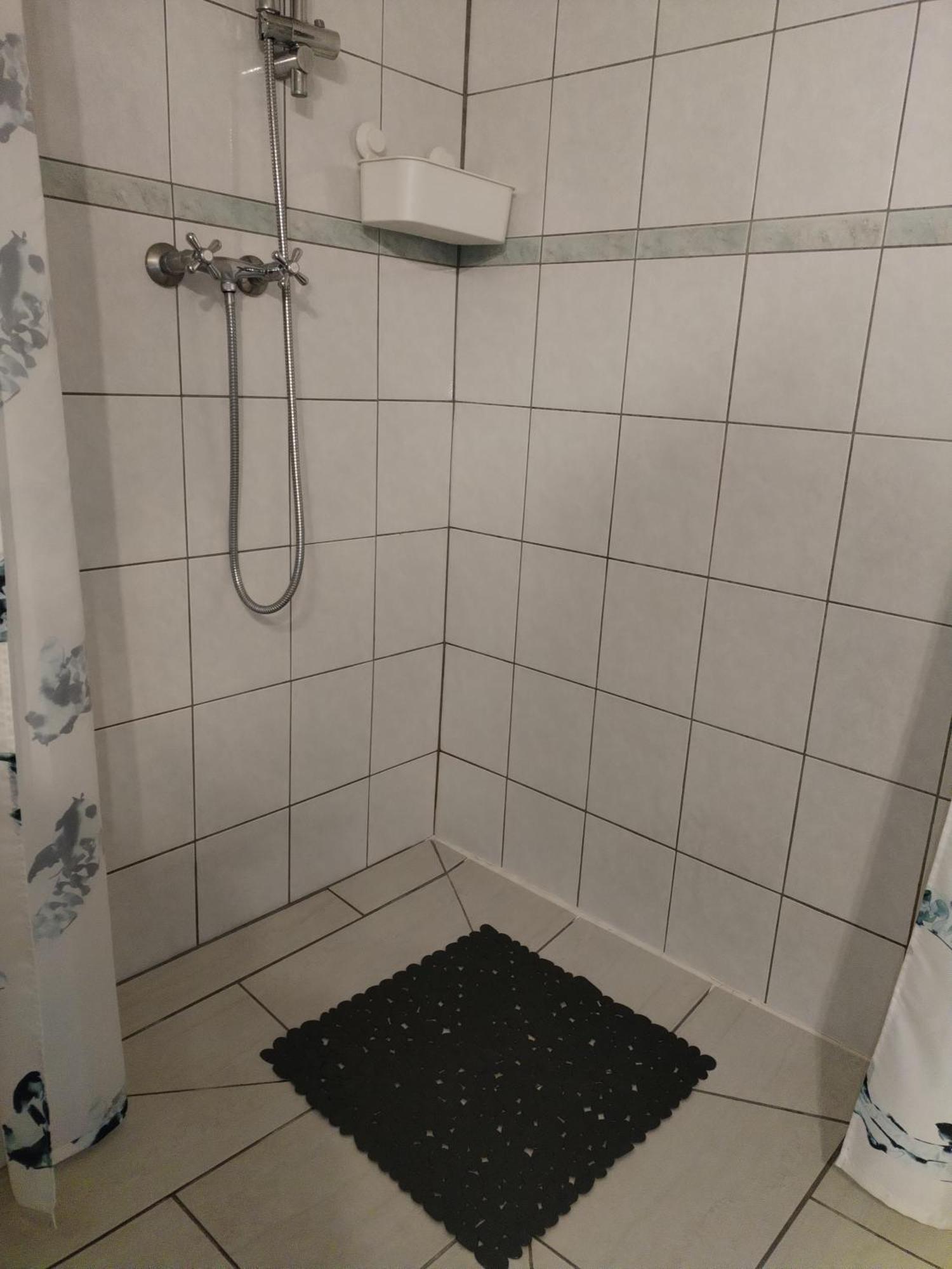 Hedoniste 1 Villa Herpy-l'Arlesienne Bagian luar foto