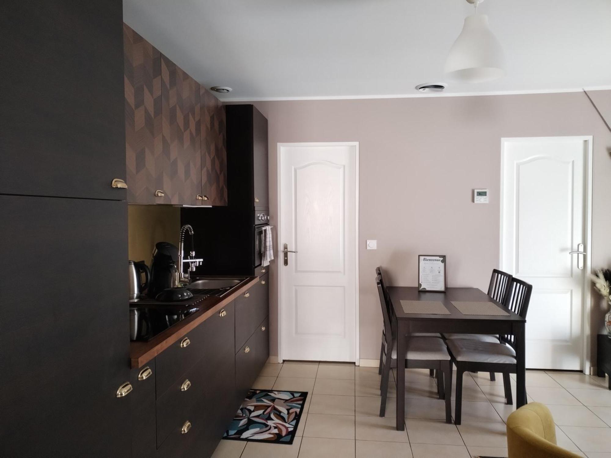 Hedoniste 1 Villa Herpy-l'Arlesienne Bagian luar foto